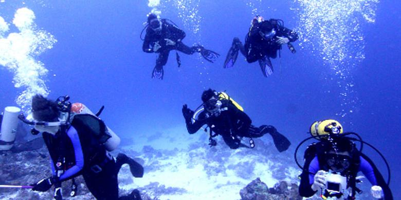 mba bali tour - water activities - scuba diving