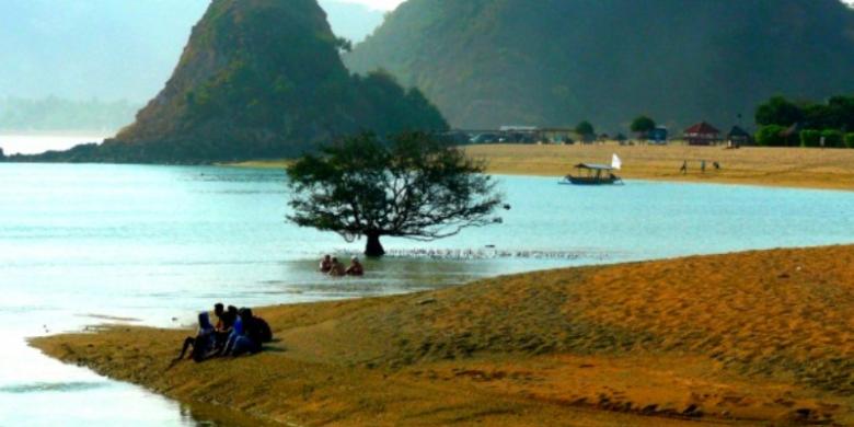 Seger beach in central of Lombok 