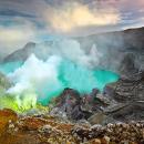 ijen-crater4