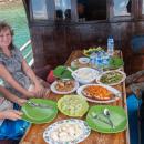 14-komodo-island-tour-ready-lunch