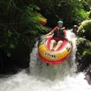 bali-canyon-tubbing-jump