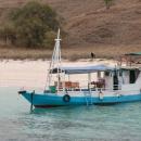 17-komodo-island-tour-boat