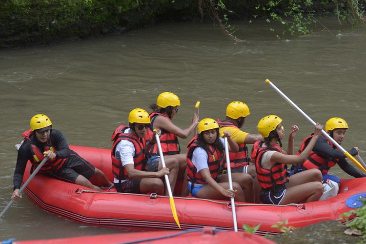 Bali Rafting with Obama